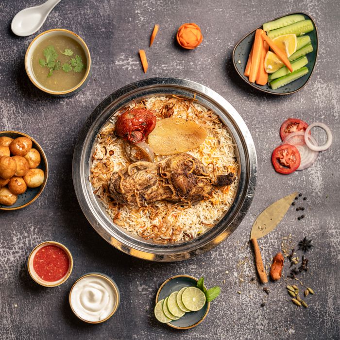 طبق أرز ولحم